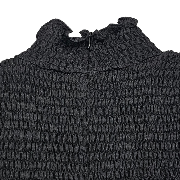 Baum und Pferdgarten Blouse Women's Size Large Black Tiered Ruffled Crop Sleeves - Picture 9 of 15